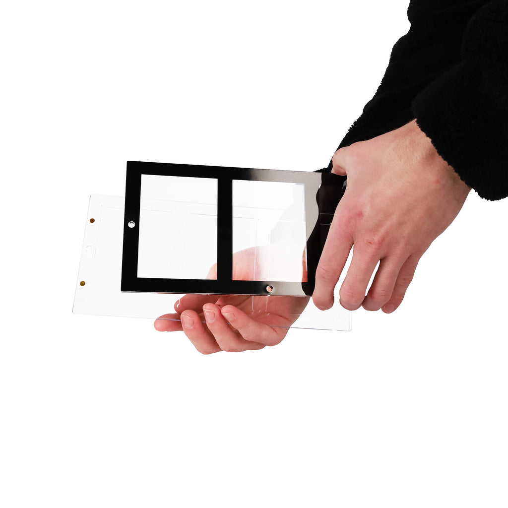 BCW Magnetic 3-Card Holder hand display